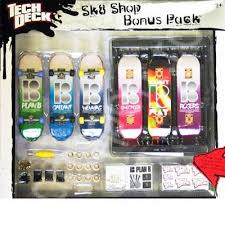 Set trei fingerboard cu accesorii